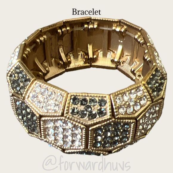 Rhinestone Embellished Stretch Bracelet - Picture 6 of 9